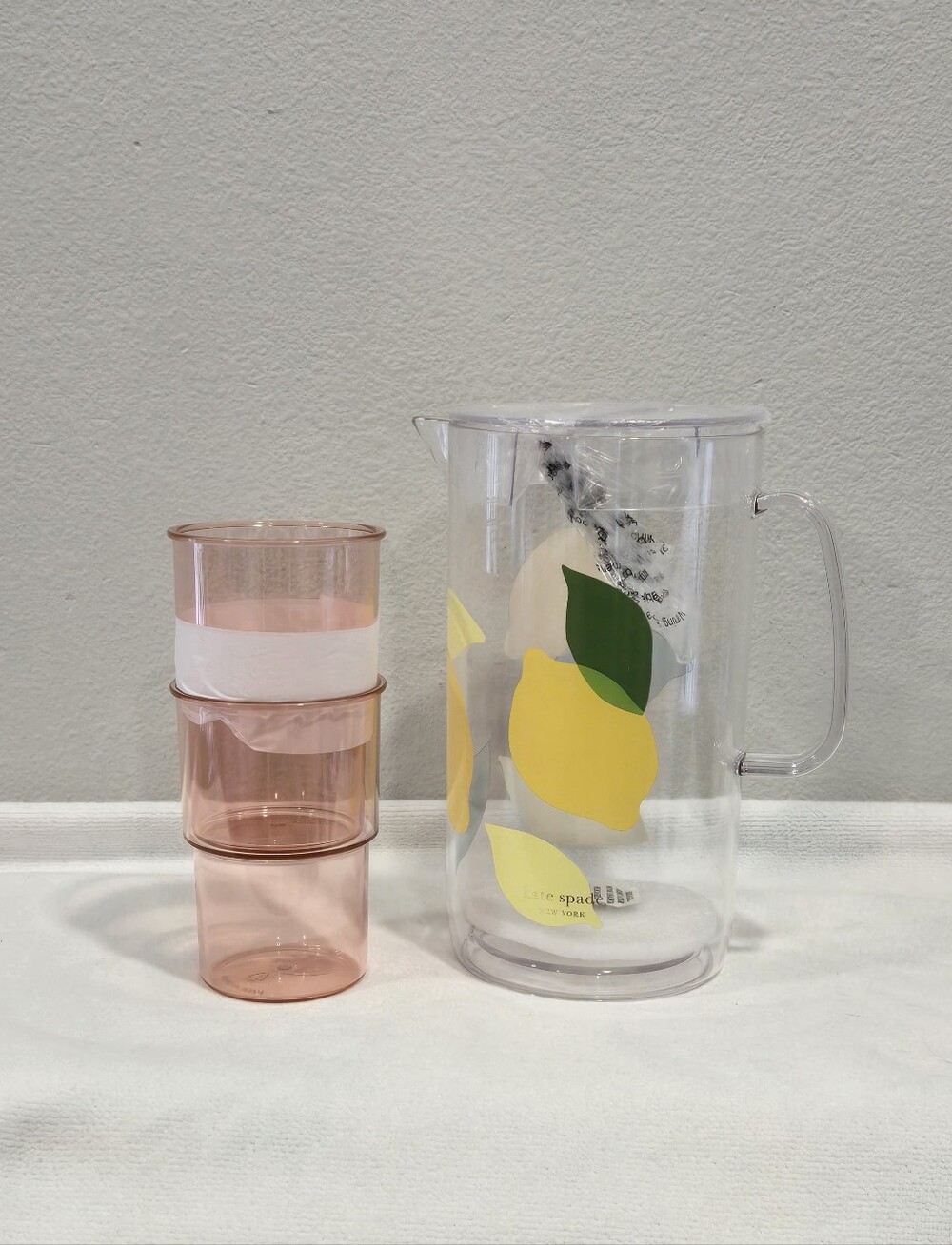 kate spade New York Lemon Pitcher with 2 Pink Stackable Tumblers NWOT